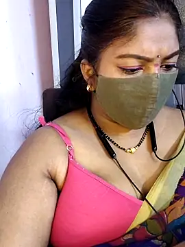 RomeoJuliet345 online show from 03/26/26, 04:23