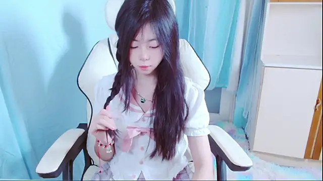 xiyao1314 online show from 10/24/25, 01:57