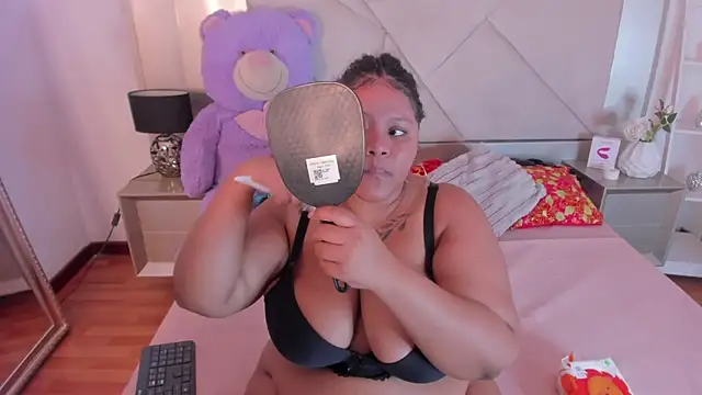 Snapshot of RAVENDIPAUL chatting on 01/05/25, 11:22 RAVENDIPAUL online show from 01/05/25, 11:22