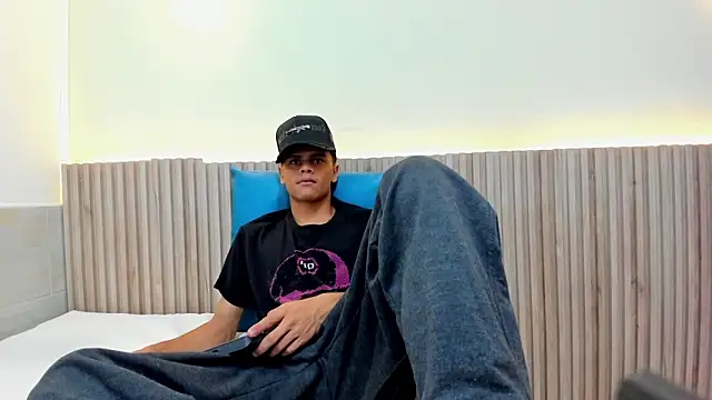 Snapshot of Billy_zander chatting on 12/09/24, 01:55 Billy zander online show from 12/09/24, 01:55