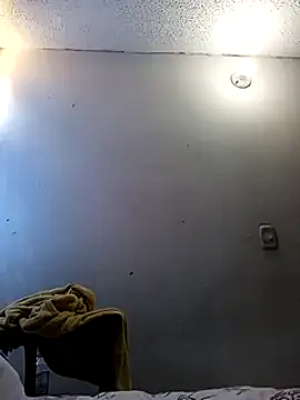 Queenjenn   online show from 02/05/25, 03:52