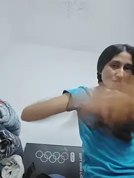Queenjenn   online show from 05/13/26, 04:54