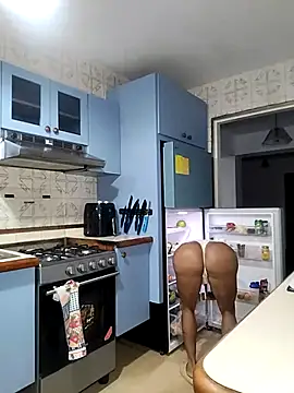 Alison fitness online show from 09/20/25, 01:17