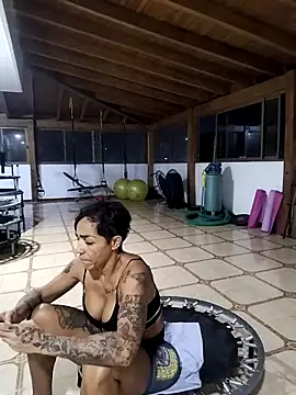 Alison fitness online show from 10/22/25, 11:37