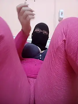 Snapshot of big_yoyo chatting on 02/12/25, 12:01 big yoyo online show from 02/12/25, 12:01