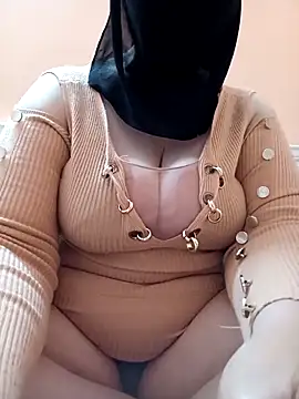 Snapshot of big_yoyo chatting on 02/18/25, 11:08 big yoyo online show from 02/18/25, 11:08