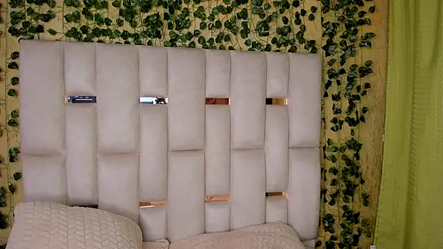 jenifer  power10 online show from 01/28/25, 03:14