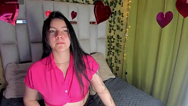 jenifer  power10 online show from 02/25/25, 07:36