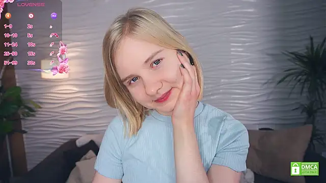 OdelinaFicken online show from 12/04/25, 04:11