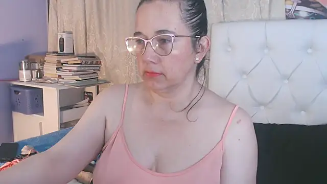 maturepriscila online show from 02/28/25, 06:31