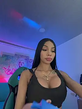 Tiffanny online show from 02/21/26, 08:32