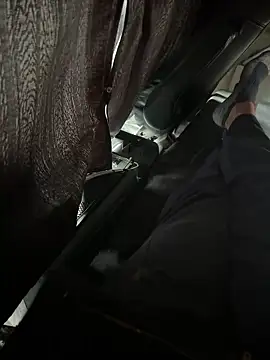 kyatsu23 online show from 10/31/25, 03:40