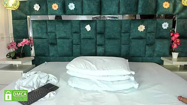 valtira nova online show from 01/10/26, 07:04