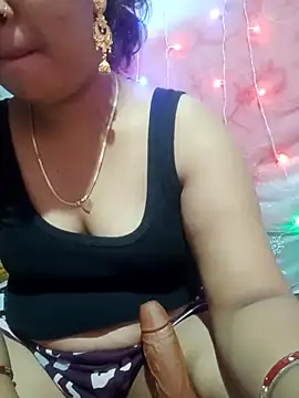 Super-Couple online show from 11/07/25, 12:32