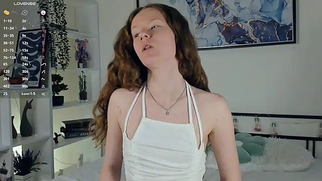 ZaraBluitt online show from 03/21/25, 07:33