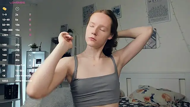 ZaraBluitt online show from 10/29/25, 07:32