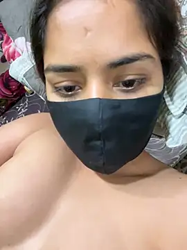 Snapshot of Black_Glow chatting on 12/09/24, 10:32 Black Glow online show from 12/09/24, 10:32