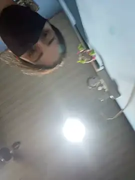 Snapshot of Black_Glow chatting on 02/22/25, 02:52 Black Glow online show from 02/22/25, 02:52