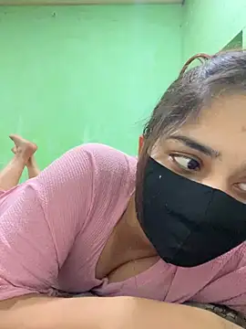 Snapshot of Black_Glow chatting on 03/12/25, 02:12 Black Glow online show from 03/12/25, 02:12