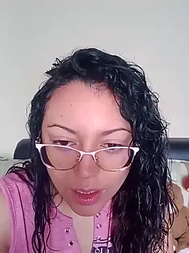 Lunavega1 online show from 02/10/26, 04:44