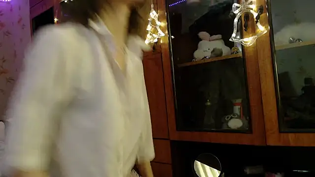 cloudgirrl online show from 01/12/25, 08:57