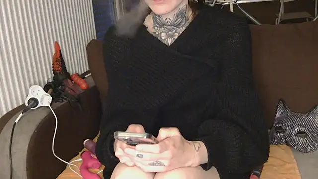 liloucamchaudee online show from 04/16/26, 06:52