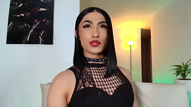 KarolPorttela online show from 12/23/25, 12:19