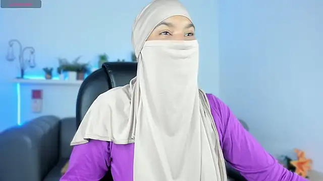 saray halam online show from 01/13/26, 06:24