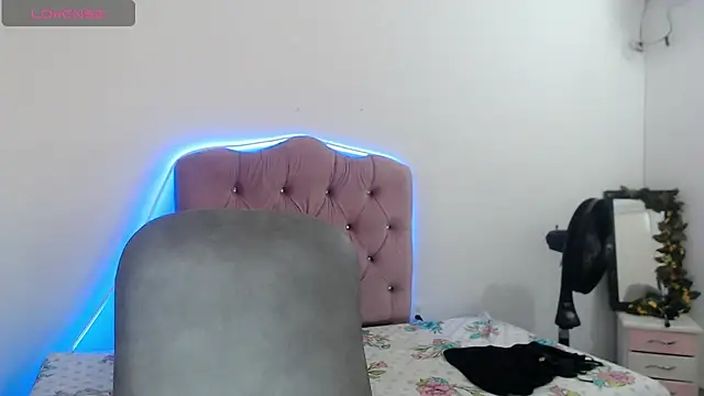 nicoll crazzy online show from 01/17/26, 03:06