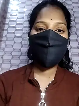 Snapshot of Shivani_Tivari chatting on 01/10/25, 06:17 Shivani Tivari online show from 01/10/25, 06:17