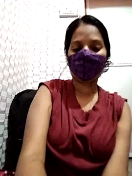 Snapshot of Shivani_Tivari chatting on 02/16/25, 06:32 Shivani Tivari online show from 02/16/25, 06:32