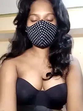 Snapshot of Shivani_Tivari chatting on 10/19/25, 09:43 Shivani Tivari online show from 10/19/25, 09:43