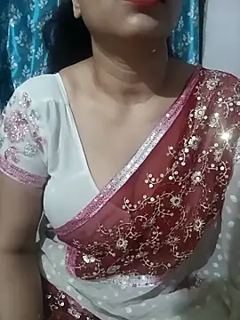 Snapshot of Sneha_gril chatting on 04/23/26, 03:36 Sneha gril online show from 04/23/26, 03:36