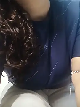 Snapshot of Sneha_gril chatting on 06/16/26, 06:16 Sneha gril online show from 06/16/26, 06:16