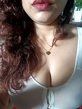 Snapshot of Sneha_gril chatting on 07/13/26, 02:03 Sneha gril online show from 07/13/26, 02:03