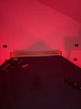 LeMagique- online show from 12/28/24, 04:52