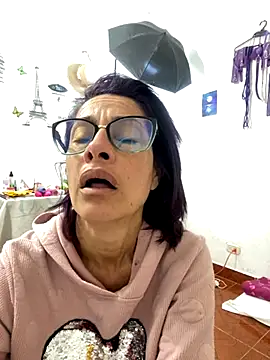 Goddess-Love- online show from 10/18/25, 09:32