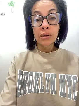 Goddess-Love- online show from 04/19/26, 09:30