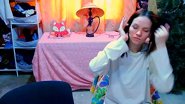 Ivy Lester online show from 01/05/25, 09:59