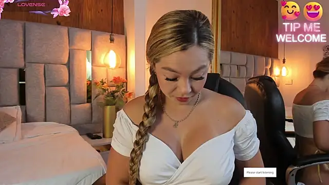 Saori newman online show from 03/01/25, 12:01