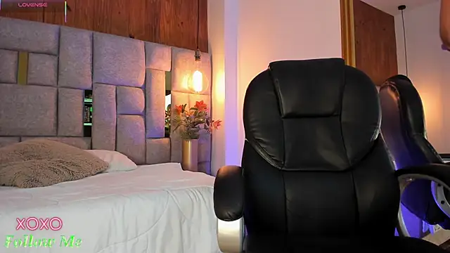 Saori newman online show from 03/19/25, 12:01