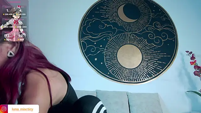 Lunamistyc online show from 09/19/25, 07:36