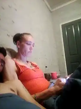 Snapshot of fuckbunny84b chatting on 03/19/25, 08:12 fuckbunny84b online show from 03/19/25, 08:12