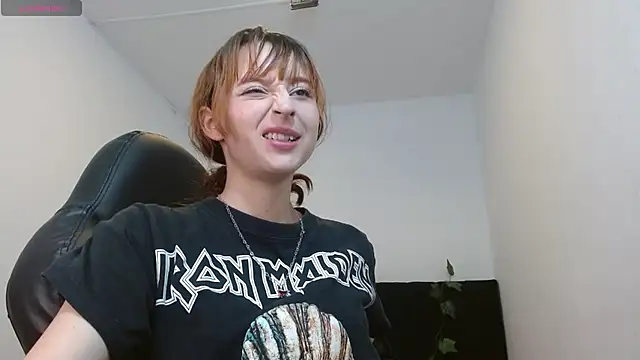 CelesteAyase online show from 02/04/25, 10:24