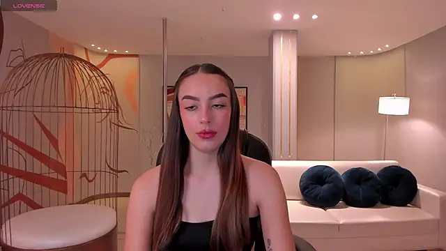 KaiaFerreira online show from 02/11/25, 12:05