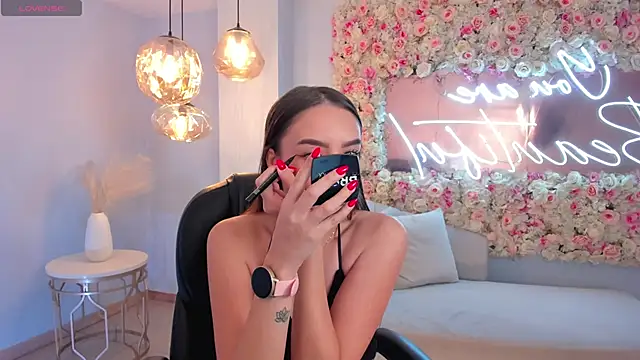 KaiaFerreira online show from 03/22/25, 12:14