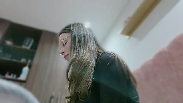 Emmy petit online show from 10/16/25, 02:12