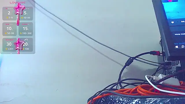 blondebitchlitle online show from 07/09/26, 10:58
