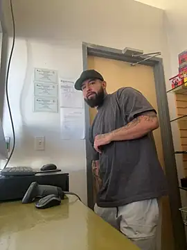 Snapshot of jr91esl chatting on 02/05/25, 09:18 jr91esl online show from 02/05/25, 09:18