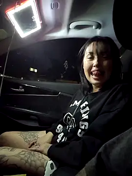 Snapshot of jr91esl chatting on 02/06/25, 03:27 jr91esl online show from 02/06/25, 03:27